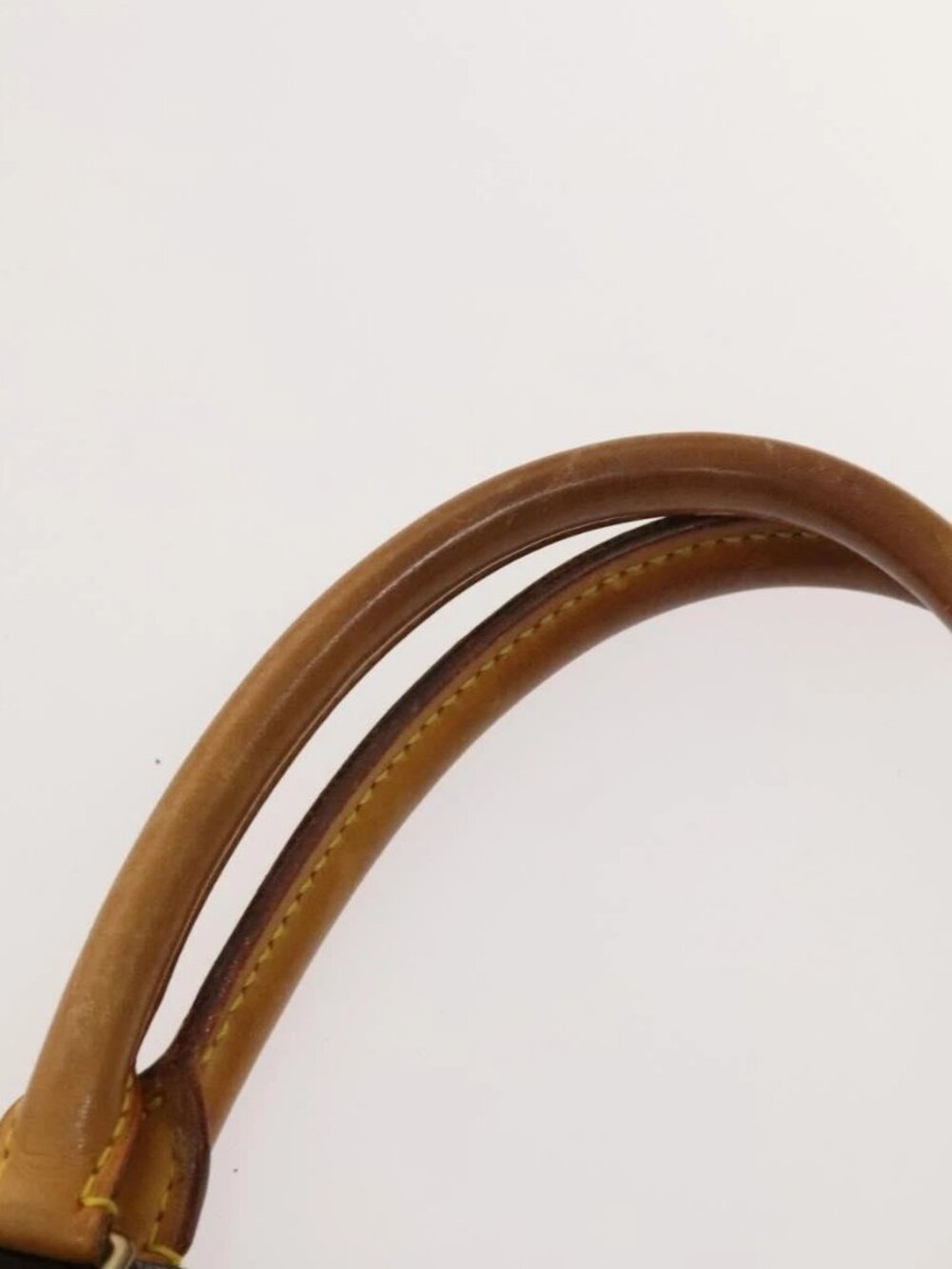 LOUIS VUITTON Monogram Sac Plat Hand Bag - Picture 9 of 16